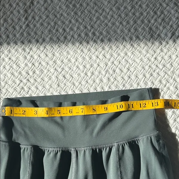 Athleta Women's Gray Joggers - Image 7