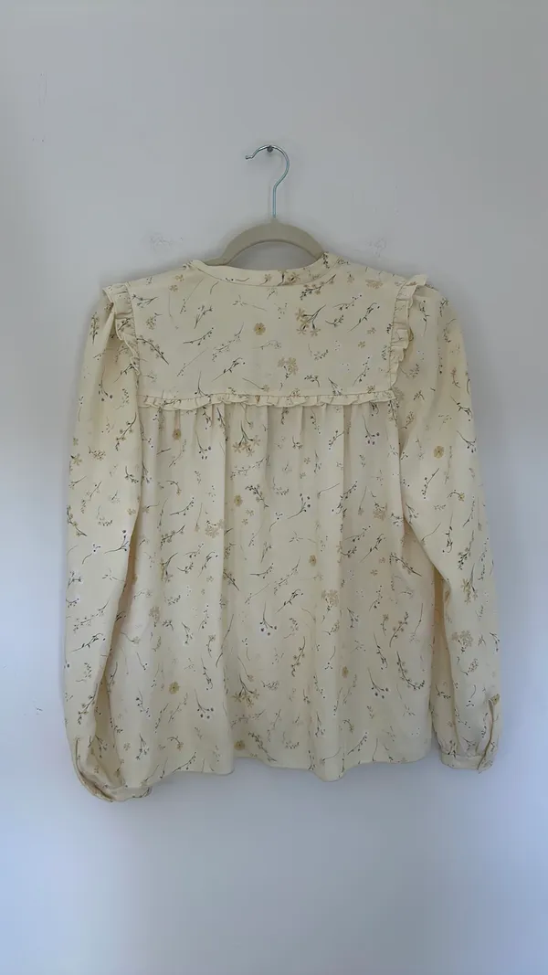 Aritzia Wilfred Nimbus Blouse - Image 9