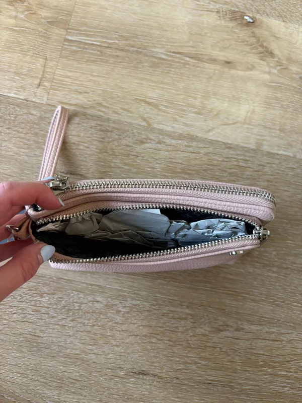 NWT Steve Madden Light Pink Wristlet - Image 8