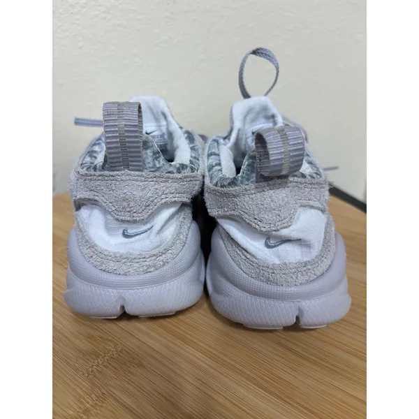 Nike Sneaker 8 Free Run Trail Shoes Neutral Gray CW5814-002 Suede - Image 13