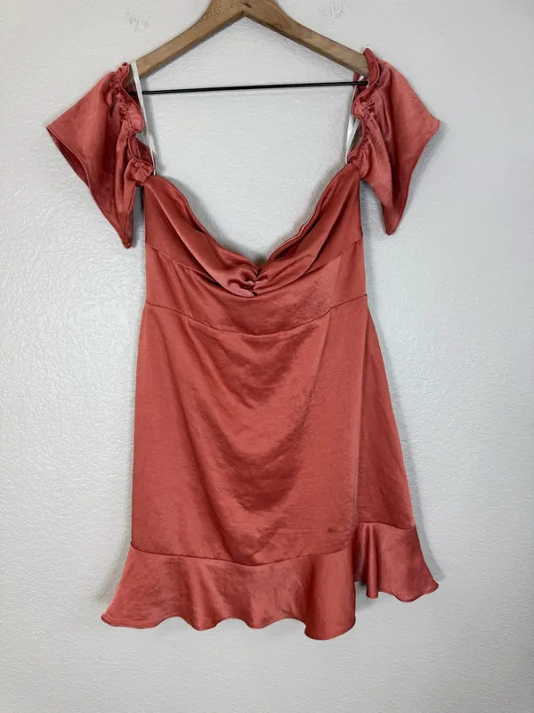 Superdown x Revolve Tammie Off The Shoulder Mini Dress in Rust Satin Large $68 - Image 5