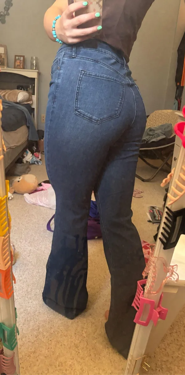 Sofia Vergara Jeans Melissa flare 8 - Image 5