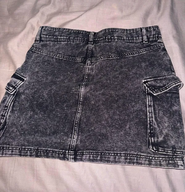 H&M Jean Skirt - Image 2