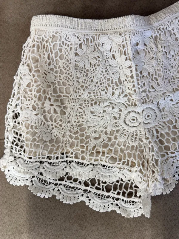 Pacsun LA Hearts White Crochet Shorts - Image 2