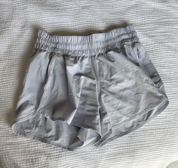 Lululemon Tracker Short 4” - Image 3