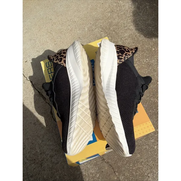 Skechers BOBS Sport Hands Free Slip-Ins Womens 8 Black Leopard NIB Memory Foam - Image 4