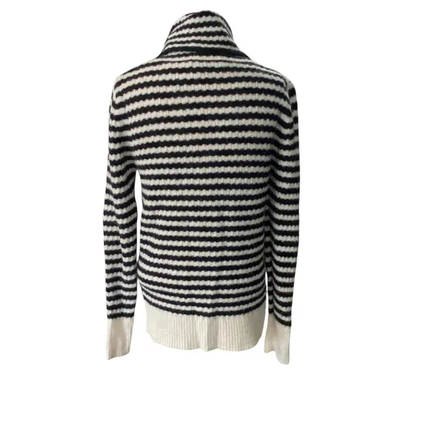 Banana Republic Italian Filpucci Yarn Turtleneck Sweater Small Black Beige⁠ - Image 5