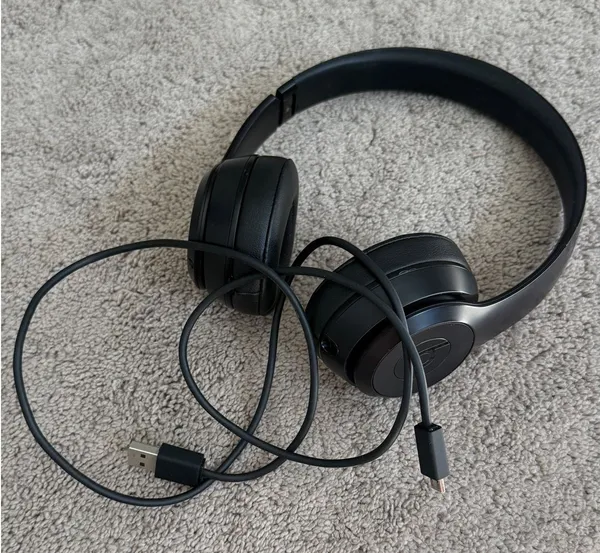 Beats Solo 3 Wireless - Image 3