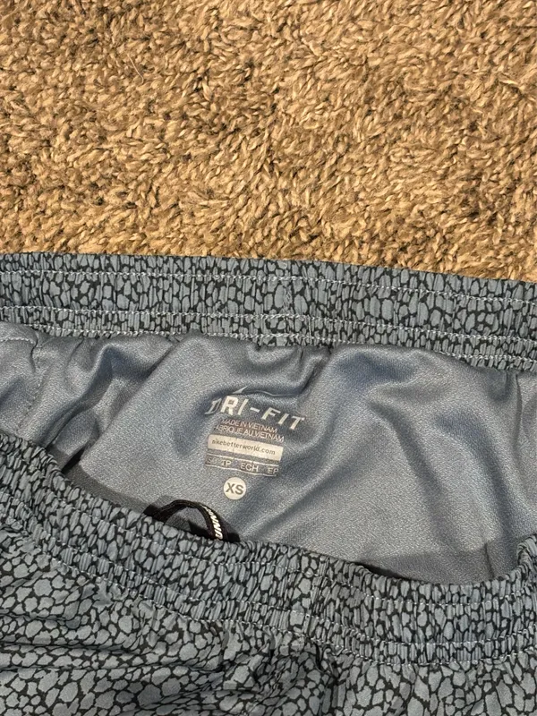 Nike Shorts Dri-Fit - Image 3