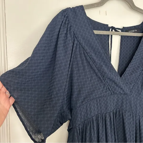 Storia Blue Tie Back Short Sleeve Flowy Cocktail Dress M - Image 4