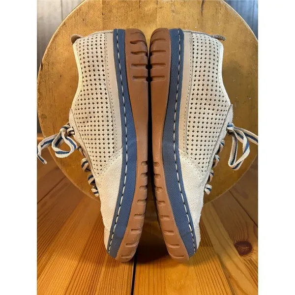 Simple Women Khaki Woven Lace Up Suede Sneaker Shoe Women's Size 8 - Image 6