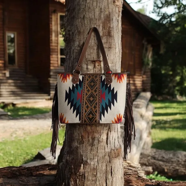 Western Aztec Tapestry‎ Concealed Tribal Carry Tote Bag Ivory - Image 3