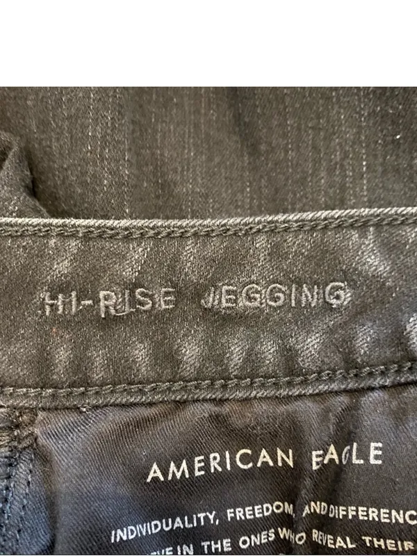 American Eagle Dream Jean Hi-Rise Jegging Distressed Raw Hem Black Skinny Jeans - Image 10