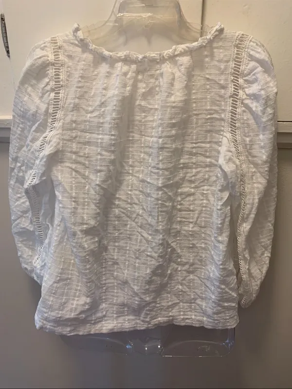 Max Studio White Gauze Peasant Blouse with Lace Insets - Image 3