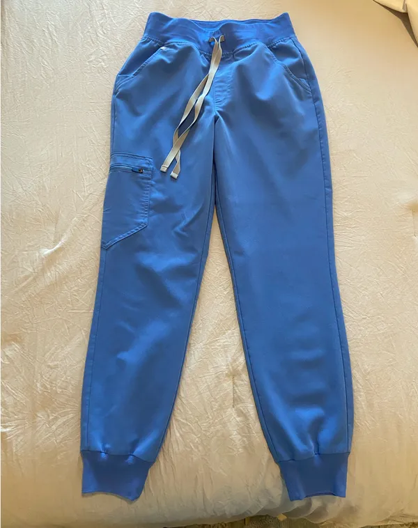 FIGS Zamora Jogger Women’s Scrub Pants - Image 4