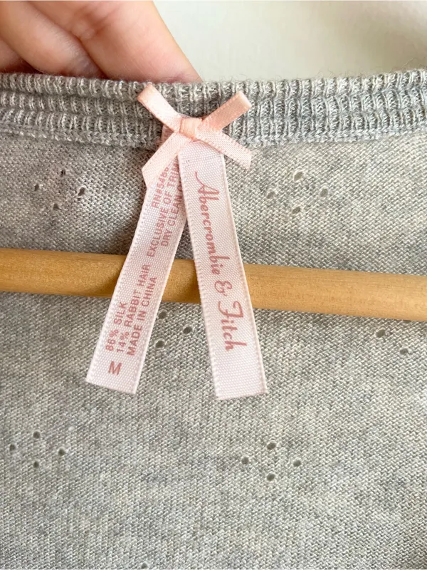 VTG Y2K Abercrombie Fitch Silk Blend Pointelle Cardigan Gray Sz M Bella Swan - Image 3