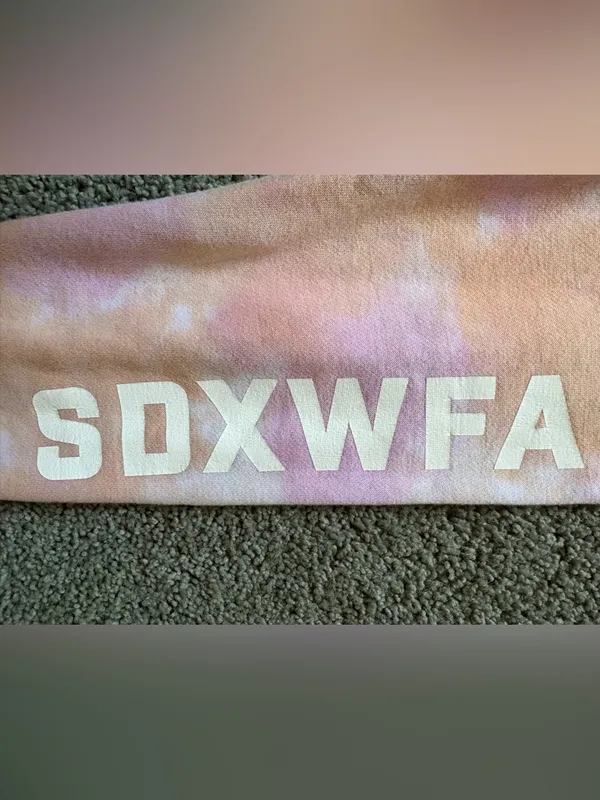Sarah’s Day X White Fox Active Tie Dye Cropped Long Sleeve Sweatshirt Size M - Image 8