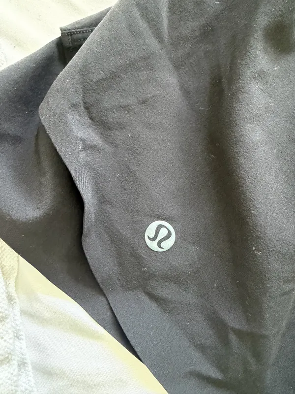 Lululemon shake it out shorts - Image 4