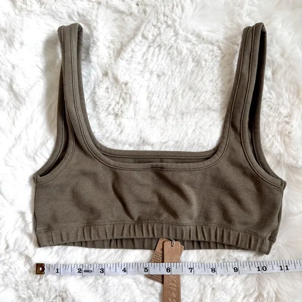 Skims Outdoor Scoop Bralette XXS - Army Green - Image 2