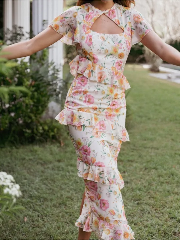 Petal & Pup Leila Floral Maxi Dress in Peony - Image 3