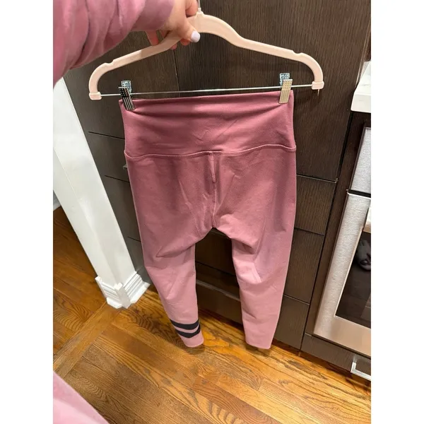 Alo airbrush gradient leggings pink small‎ - Image 3