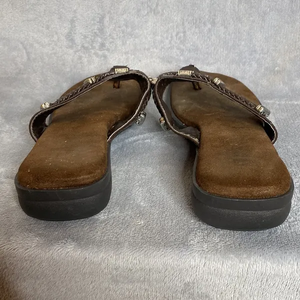 Women’s White Mountain Brown Cezar Silver Medallion Slip-on Sandal Shoes 9 - Image 6