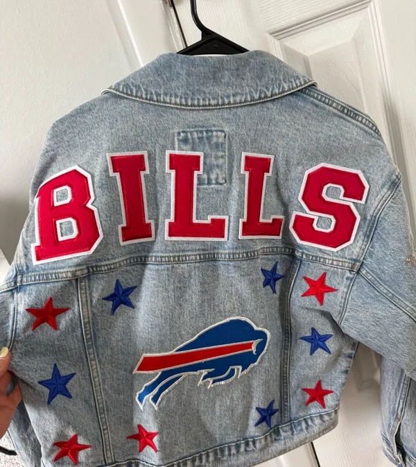 Abercrombie & Fitch Oversized Denim Buffalo Bills Patch Jacket 🦬 - Image 5