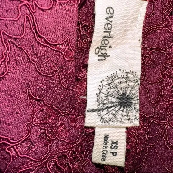 ANTHROPOLOGIE Wine Crochet and Lace Peplum‎ Hem Blouse NWOT Size XS - Image 8