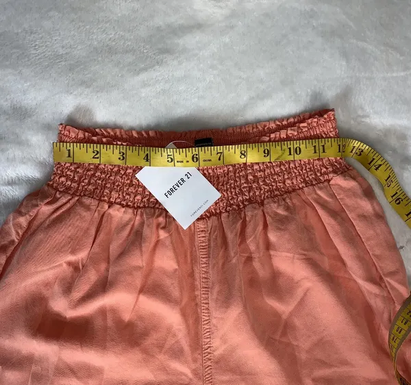 Forever 21 coral long woven tiger lily elastic waist womens pants size M. Lyocell, wide leg with pockets, lightweight - Image 4