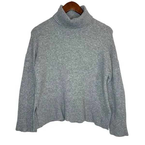 J. Crew Turtleneck Sweater in Supersoft Yarn Size XS‎ Gray Wool Alpaca Classic - Image 2