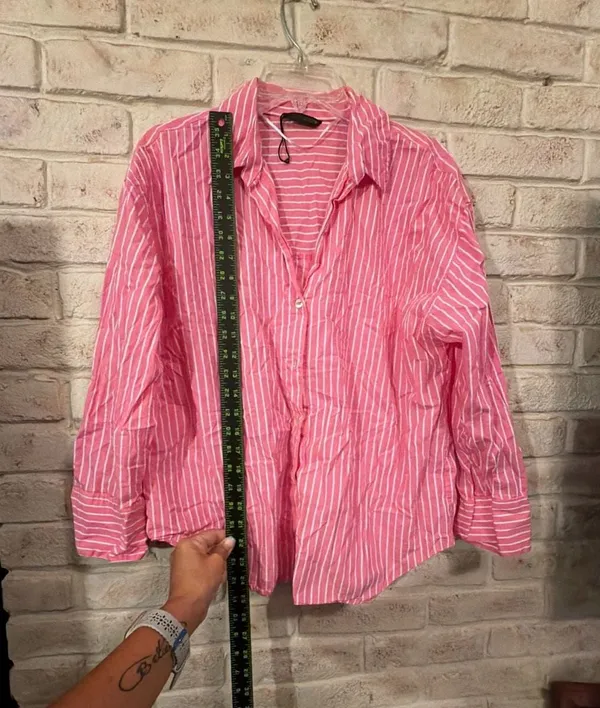 Zara Pink and White Striped Long Sleeve Button Down Shirt Size M - Image 3