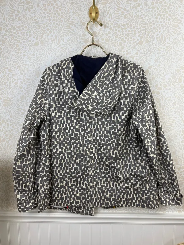 BODEN Gray and White Printed Canvas Heavy Utility Field Rain Jacket - Size - 6 - Image 3