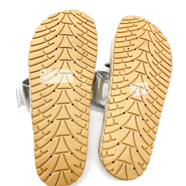 Olivia Miller Womens 8 Slide Sandal Silver Metallic Espadrille‎ Platform Summer - Image 6