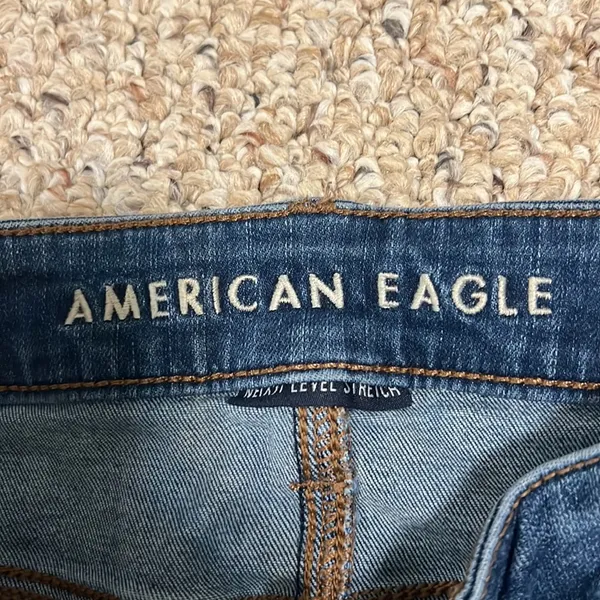 American Eagle Jeans - Image 3
