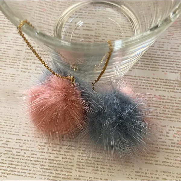 Kawaii cute faux fur pompom dangle threader earrings✨ - Image 3