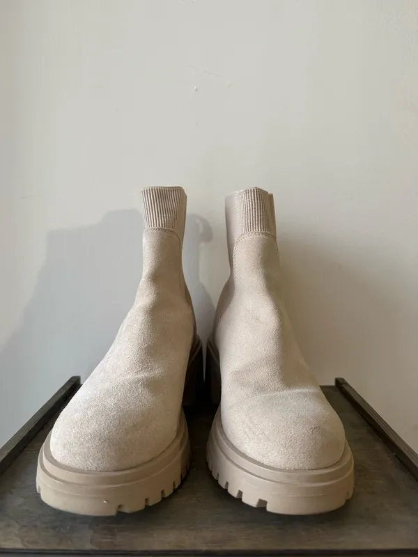 Steve Madden Platform Boots - Image 3