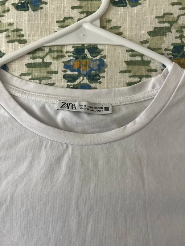 Zara Basic White Tee - Image 5