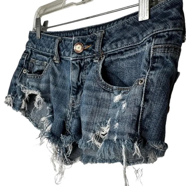 American Eagle‎ Destroyed Cut-Off Jean Shorts - Image 3