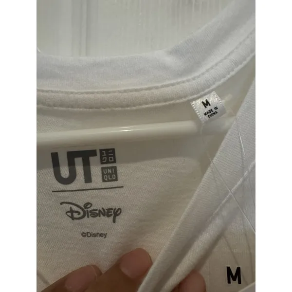UniqloxDisney NWT‎ Minnie Mouse Mickey+Friends Summer Vacation Tank M OLDSTOCK - Image 2