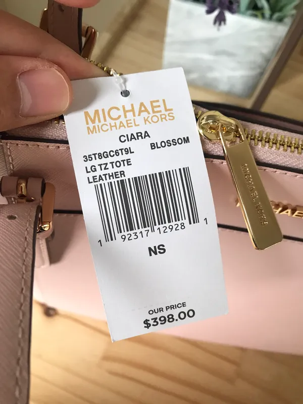 Michael Kors Purse - Image 6