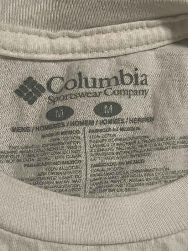Womens medium Columbia T-Shirt - Image 5