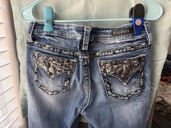 Vigoss Dallas Capri Jeans – Embellished Pockets Size 7/8 - Image 7