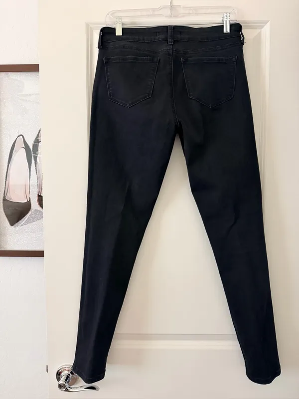 & Other Stories Black Women’s Skinny Jeans - Image 2