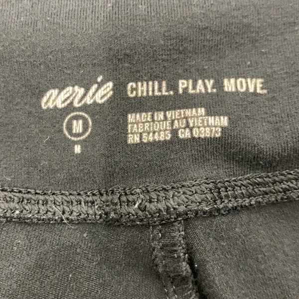 Aerie Black Athletic Leggings Size Medium - Image 8