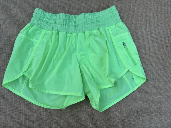Lululemon Run Size 8 Track Attack Short FLORESCENT GREEN/ YELLOW - Image 5