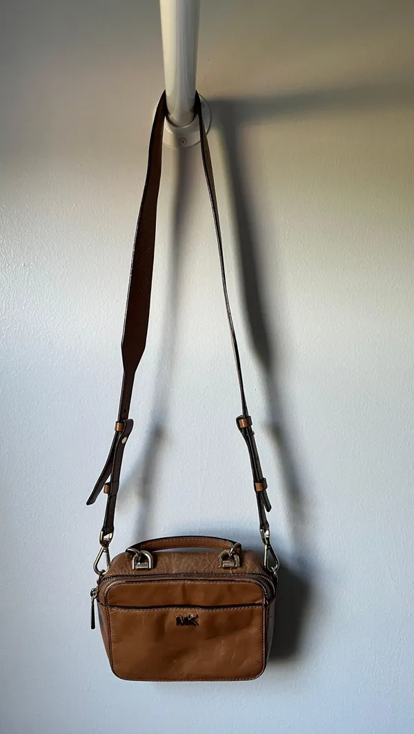 Michael Kors Tan Leather MK Crossbody Purse - Image 2