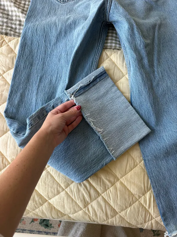 Abercrombie 90’s relaxed jeans - Image 4