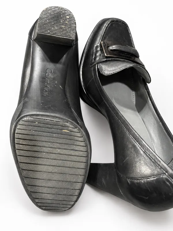 Vintage 90s Calvin Klein Black Leather Square Toe Loafer Pumps Y2K Block Heels - Image 9