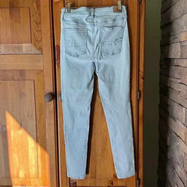 American Eagle Light Blue Women's Jeans. High rise Jeggings. Stretchy. Size 8 - Image 7