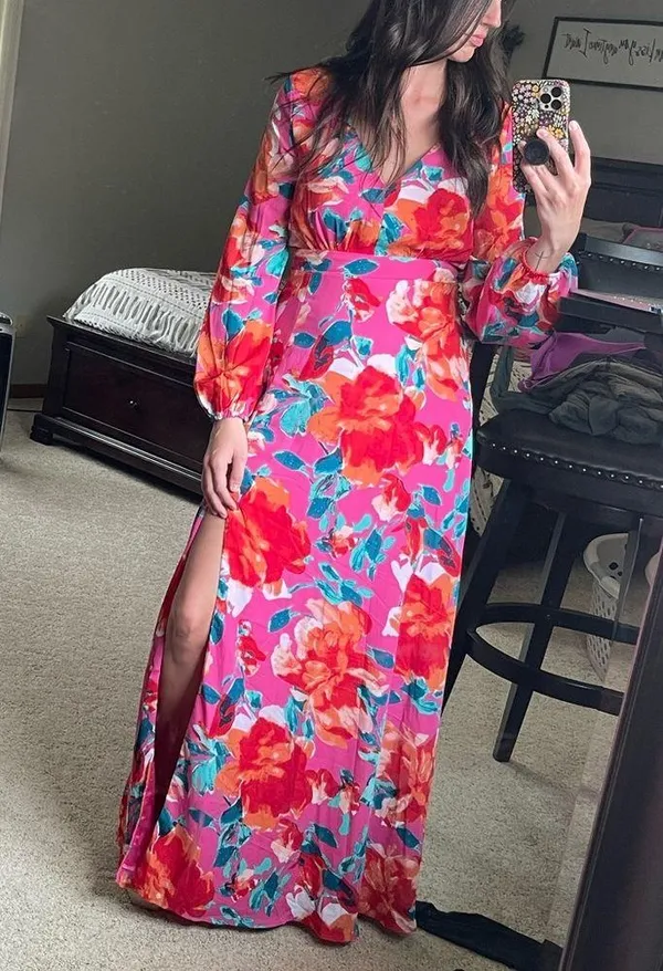 En Creme Floral Maxi Dress - Image 2